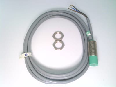 PEPPERL & FUCHS NJ10-18GM50-E0-Y82934