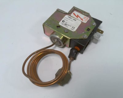JOHNSON CONTROLS P35AC-9506