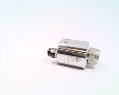 SPRAYING SYSTEMS 1000AUH