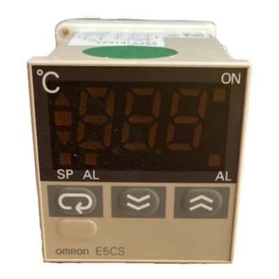 OMRON E5CS-R1GX