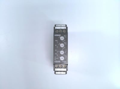 OMRON K8AK-AW3 100-240VAC