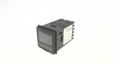 OMRON E5CN-Q2HBT-AC100-240