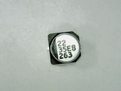 KEMET EEV226M035S9DAA