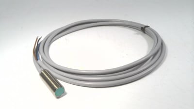 PEPPERL & FUCHS NBB4-12GM40-E2