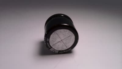 NICHICON LKS1V332MESA