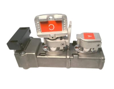 ALLEN BRADLEY 440T-MDSLE110A0C
