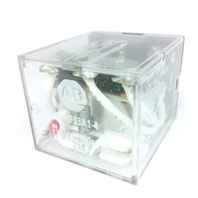 ALLEN BRADLEY 700-HF33A1-4