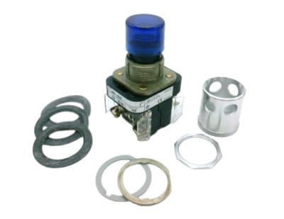 ALLEN BRADLEY 800T-QA24B