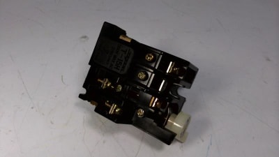 TOGAMI ELECTRIC MFG T-15H