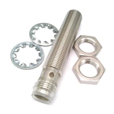 BALLUFF BES0068