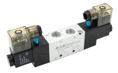 HAK FLUID POWER EQUIPMENT 4V320-10 B (24V AC)