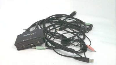 STARTECH.COM SV11DPUA4K
