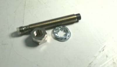 BALLUFF BES0550