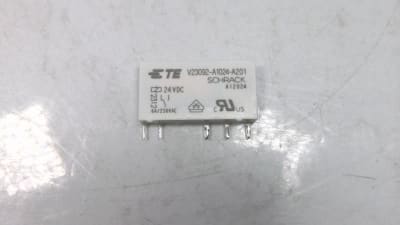 TE CONNECTIVITY 2-1393236-1
