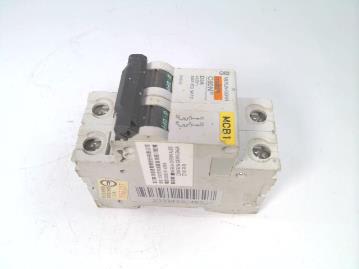 SCHNEIDER ELECTRIC C60N D-3A