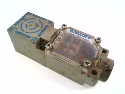 BALLUFF BES 17-442-P12-L-S