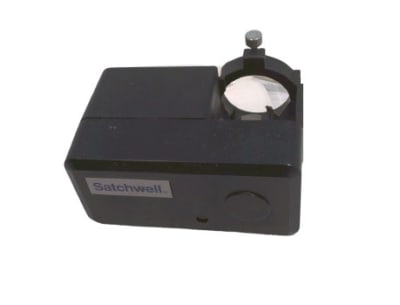 SCHNEIDER ELECTRIC AVUM5601