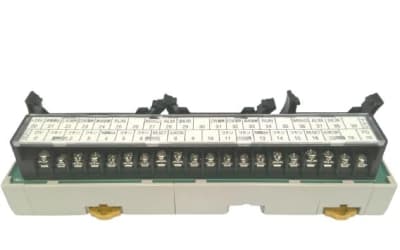 OMRON XW2B40J62B