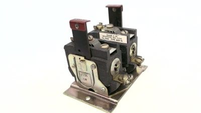 SCHNEIDER ELECTRIC 9065-AR0-2