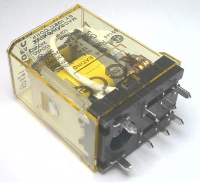 IDEC RH2V2-ULDC6V