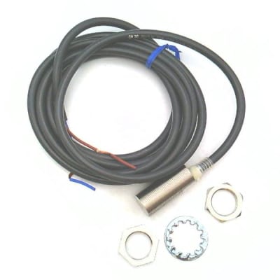 OMRON E2E-X7D1-N 2M