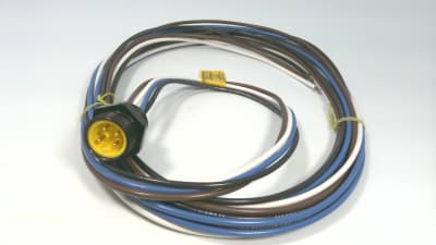 MOLEX 1300130379