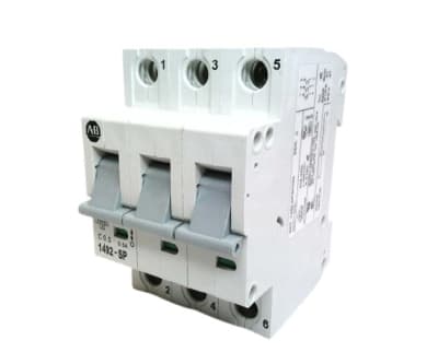 ALLEN BRADLEY 1492-SP3C005