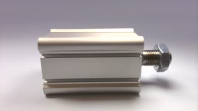 SMC CDQ2A32-40DCMZ