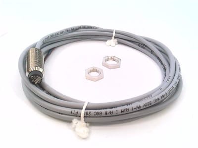 BALLUFF BES 516-3024-SA2-03