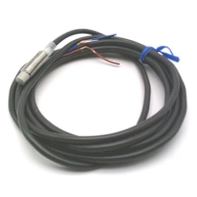 OMRON E2E-X5MF2