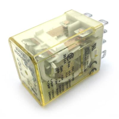 IDEC RH2B-UAC220-240V