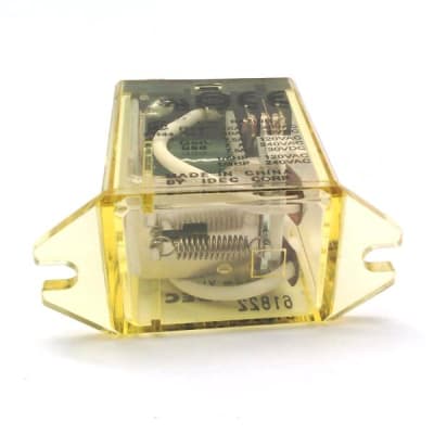 IDEC RH2B-UTAC24V