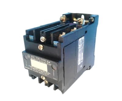 ALLEN BRADLEY 700-RM410A1