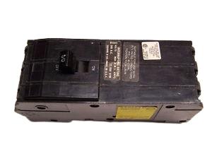 SCHNEIDER ELECTRIC Q1350VH