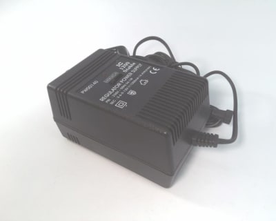 IC PW00140