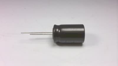 NICHICON UHE1H102MHD6