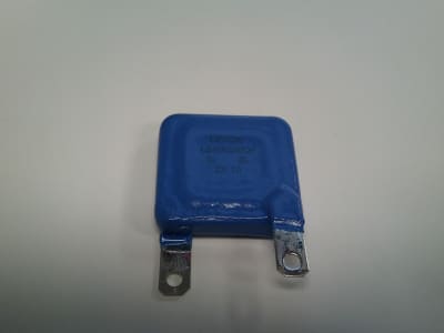 TDK B72240L0551K102