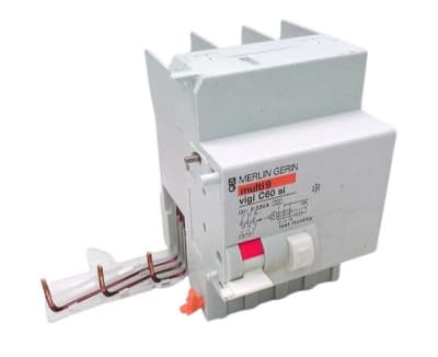 SCHNEIDER ELECTRIC MG26751