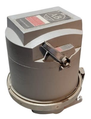 ALLEN BRADLEY 513-CUB-44G