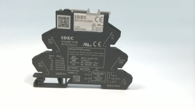 IDEC RV8H-S-D24