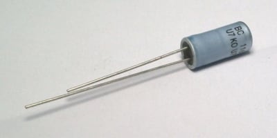 VISHAY MAL201351229E3