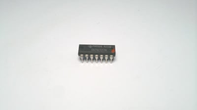 NXP SEMICONDUCTOR SN74LS27N