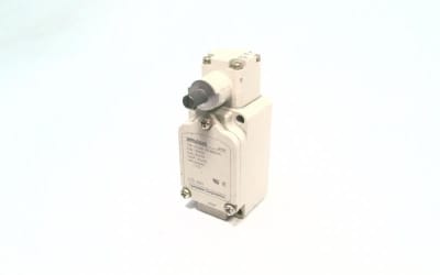 AZBIL CORPORATION 1LS-J501