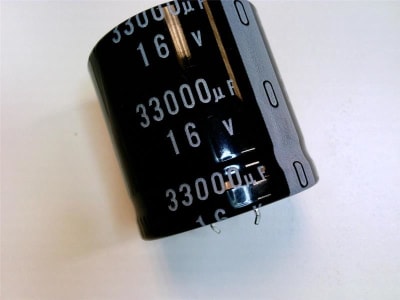 NICHICON LGY1C333MELC35