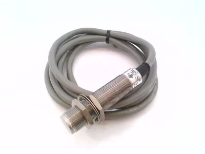 ALLEN BRADLEY 871TM-B5N18-AX