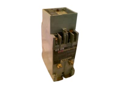 ALLEN BRADLEY 700-RT01N100A1