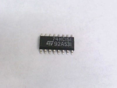 ST MICRO M74HC151RM13TR