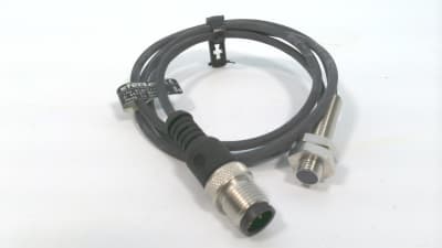 EFECTOR IEB3002BAPKG/0,8M/FH/US100DPOR-IE5325