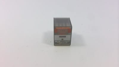 TE CONNECTIVITY 1-1415542-2