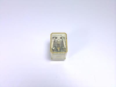 IDEC RH2B-ULDW-DC24V